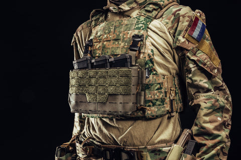 Perroz Designs Molle Placard Adapter