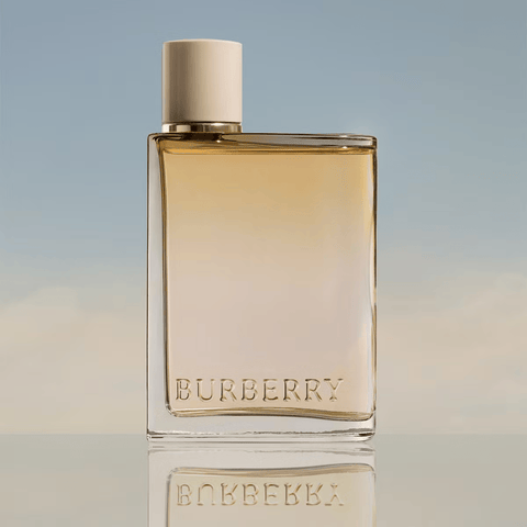 Burberry Her London Dream Eau de Parfum Women's Perfume Spray (30ml)