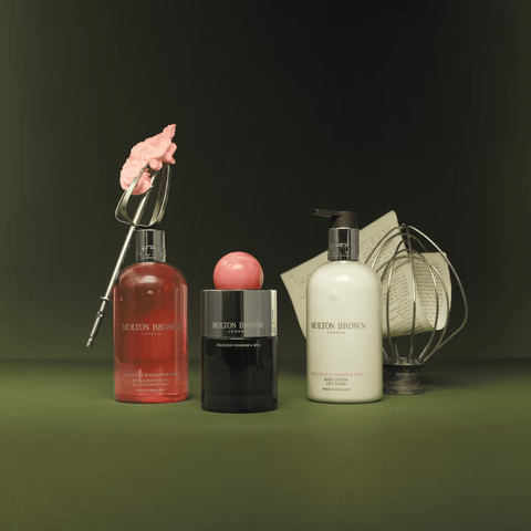 Molton Brown Rhubarb & Rose Fine Liquid Hand Wash (300ml)